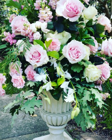 fresh floral wedding arrangement